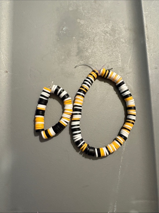 Handmade by bella Jewelry - Black, White & Yellow Striped Beaded bracelet and ring